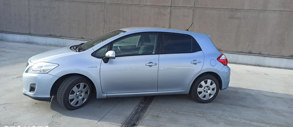 Toyota Auris cena 38000 przebieg: 243000, rok produkcji 2012 z Lublin małe 106